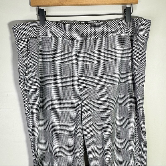 Torrid Houndstooth Leggings Size 2x - Picture 5 of 12